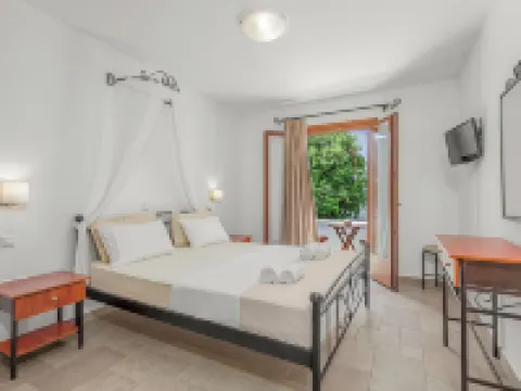 Anemonisia Skyrian Living Hotels in Skiros