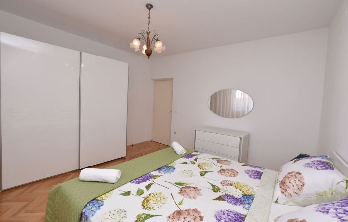 Apartments Kure