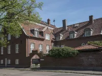 Halmstad Hotell & Vandrarhem Kaptenshamn โรงแรมในฮาล์มสตัด