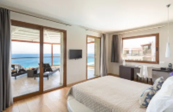 Blue Bay Halkidiki
