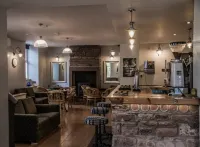 The Lion and the Lamb - bar