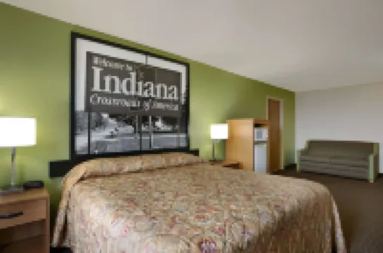 Super 8 by Wyndham Corydon Hotels in Harrison Township
