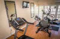 Bay Gardens Hotel - salle de sport