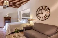 Abbadia Sicille Relais Hotels in Torrita di Siena