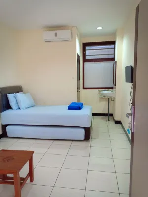 K15 Exclusive Hotels in Pisang Candi
