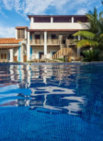 烏拉尼旅館 伊博酒店