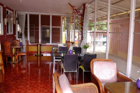 Somjainuk Resort 2 Отели в г. Pluak Daeng