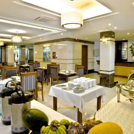 Gallant Hotel Отели рядом с достопримечательностью «Хай-Ба-Трунг»