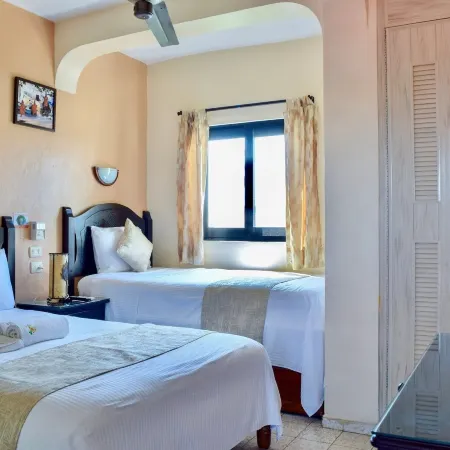 Hotel & Restaurant Bucaneros, Isla Mujeres