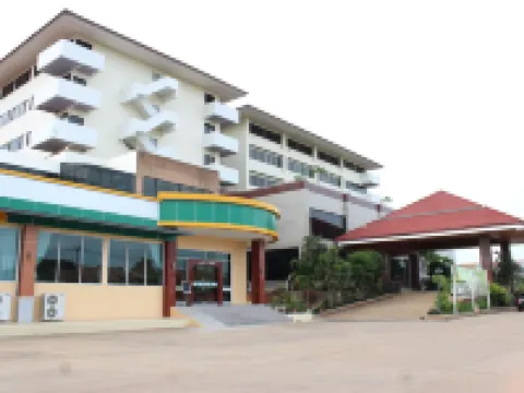 โรงแรมเจ.พี.เอ็มเมอรัลด์ โรงแรมในอำเภอเมืองยโสธร