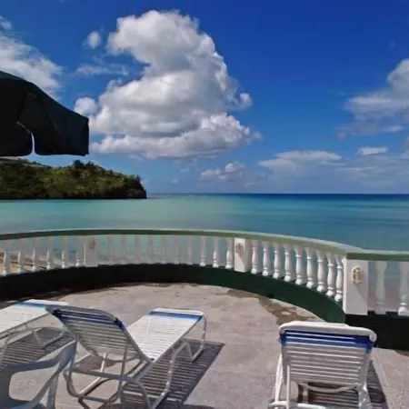 Gem Holiday Beach Resort