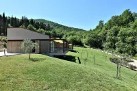 L'Alberocasa Eco Residence Hotels in Calenzano
