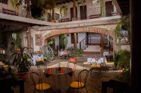 Hotel la Posadita Antigua Hotels near Confecciones Emmanuel