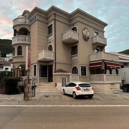 Hotel Vila Lux