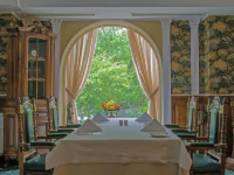 Grand Hotel London Hotels in Odesos