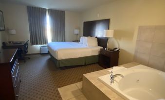 Cobblestone Hotel & Suites - Broken Bow