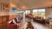 Discover Bruny Island Holiday Accommodation Hotels in Alonnah