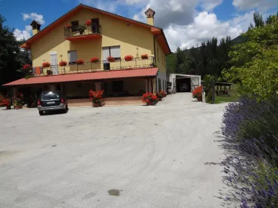 Le stanze di bacco Hotel in zona Comunale Zambardi