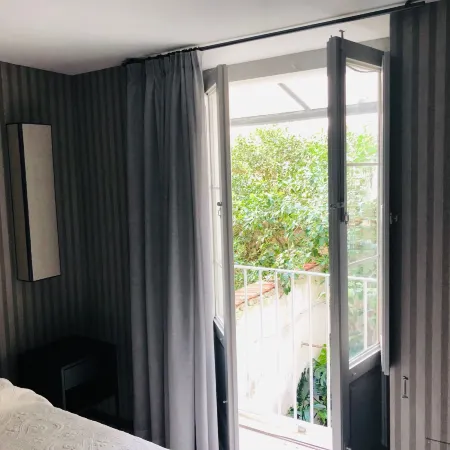 Imbriani Guest House & Suites