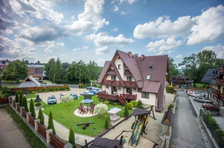 Willa Regina I Resort & Spa Отели рядом с достопримечательностью «Велька Крокев»