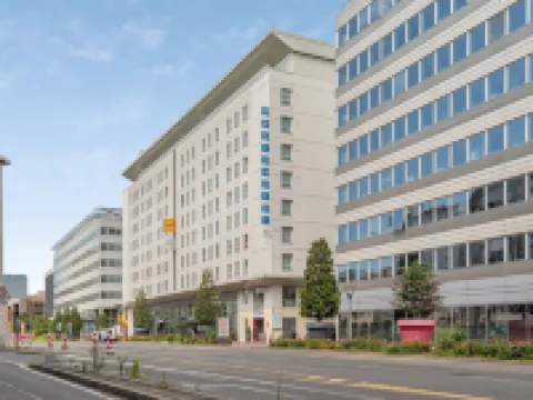 レジドホテル リヨン パール デュー リヨンのホテル