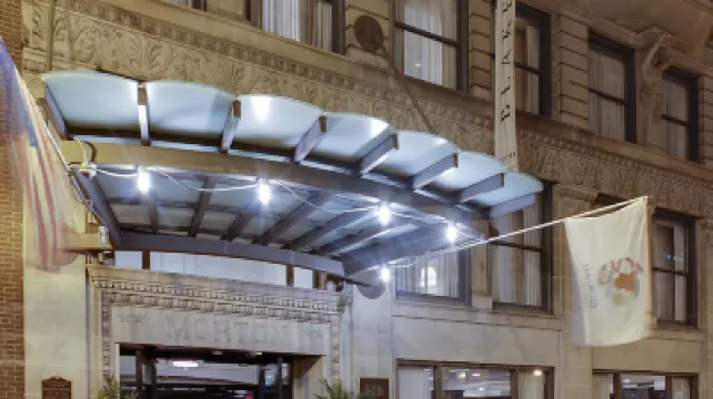 Bluegreen Vacations Hotel Blake, Ascend Resort Collection Hotels near Willis Tower