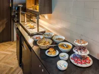 The Alfred Hotel Hotels near Oud Zuid