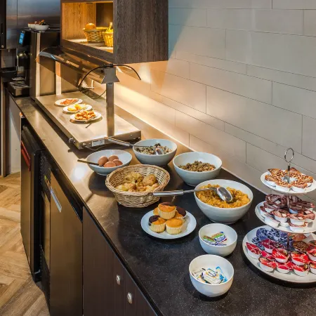 The Alfred Hotel Отели рядом с достопримечательностью «Зяудерамстел»