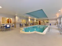 Holiday Inn Express & Suites INDIANAPOLIS DTN-CONV CTR AREA by IHG Hotels near Monument Circle