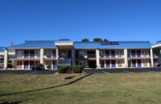 Royal Inn & Suites