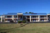 Royal Inn & Suites Hotel a Hiram