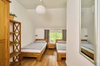 Traberhof - Landurlaub in seiner schönsten Form - freies Reiten inbegriffen - Hunde willkommen - Sauna im Haus - Kanuverleih - tolle Radwege - Deich in Sichtweite Hotels in der Nähe von ev. luth. Heilig-Kreuz Kirche Pakens/Hooksiel