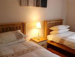 ヘブリディーン ゲスト ハウス