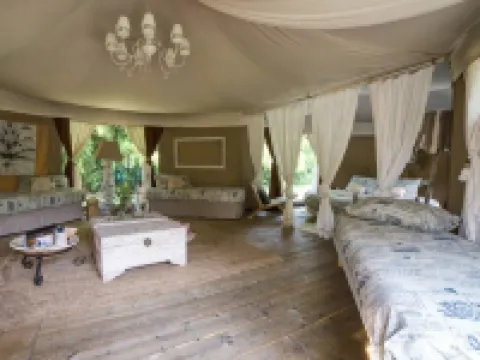 グランピング カノニチ ディ サン マルコ ミラーノのホテル