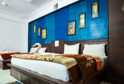 Hotel Udai Palace Hotels near Fateh Memorial Clock Tower
