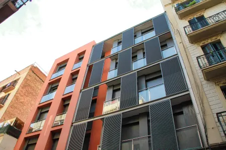 Bonavista Apartments - Virreina Отели рядом с достопримечательностью «Gaudi Experience»