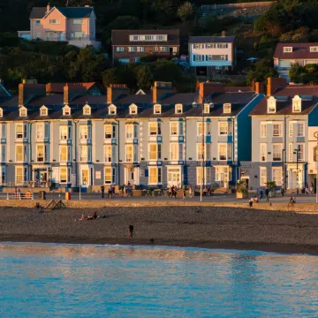 Gwesty'r Marine Hotel & Spa