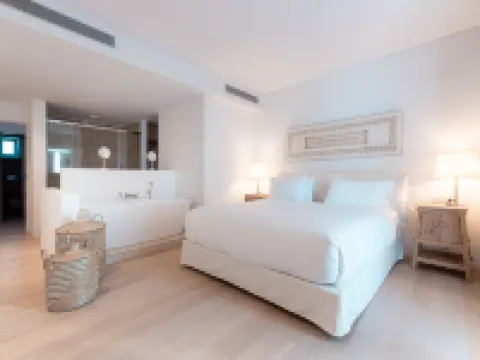 Ariá Estate Suites & Spa Hotels in Itilo