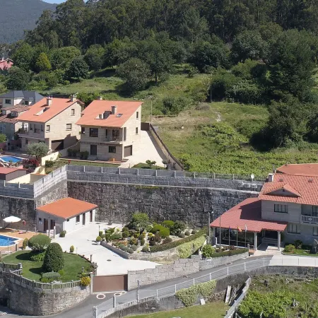 Hotel Liñares