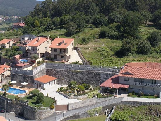 Hotel Liñares