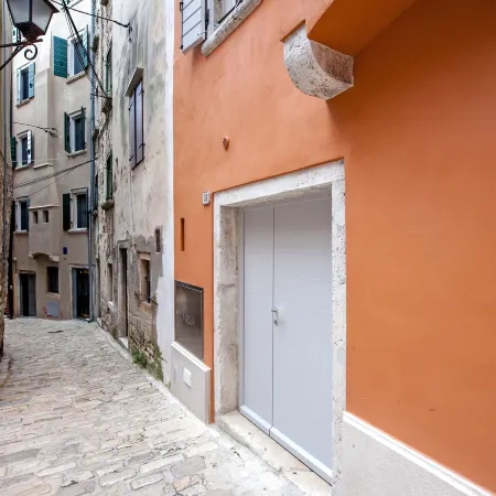 Apartment and Studio CA’ 3 VIE