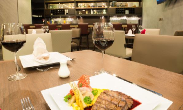 Huper Hotel Boutique - Housity