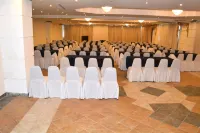 Peten Esplendido Hotel and Conference Center Hotels in Flores