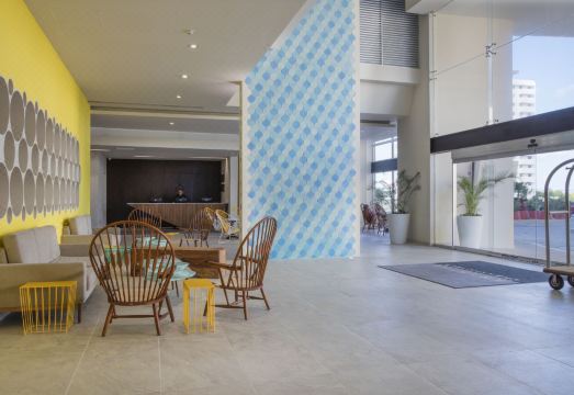 크리스탈 어번 칸쿤 센트로