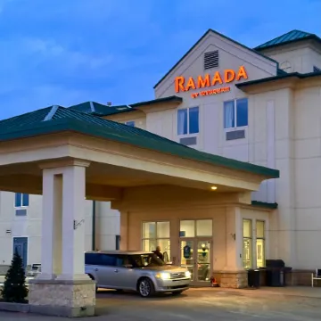 Ramada by Wyndham Estevan