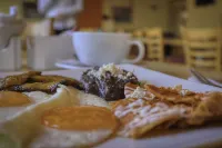 Hotel Vista Inn Premium - Breakfast