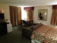 Country Hearth Inn & Suites - Kenton Hotels in Kenton