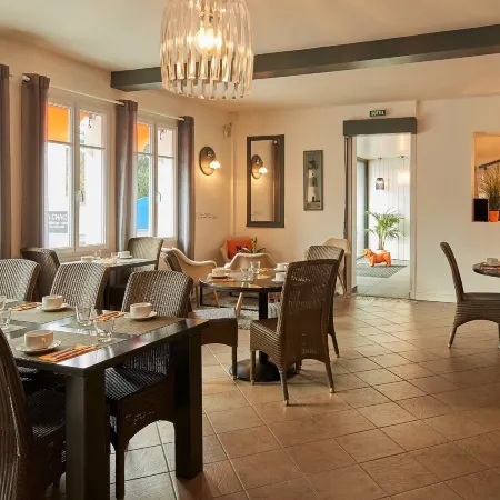 Logis Hôtel la Chaize