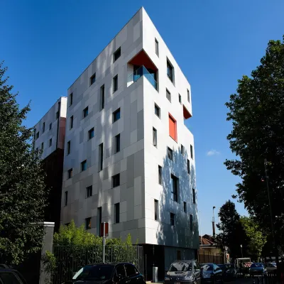 Hôtel Belvue Отели рядом с достопримечательностью «Станция метро Delacroix»