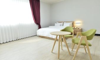 Gwangju Tourist Hotel